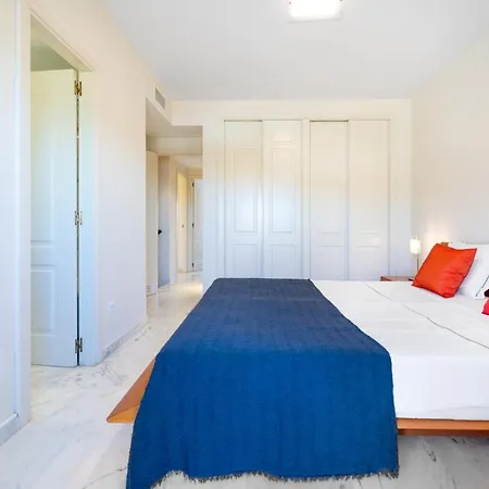 Bahia De - 3 Bedroom With Sea View Apartment *